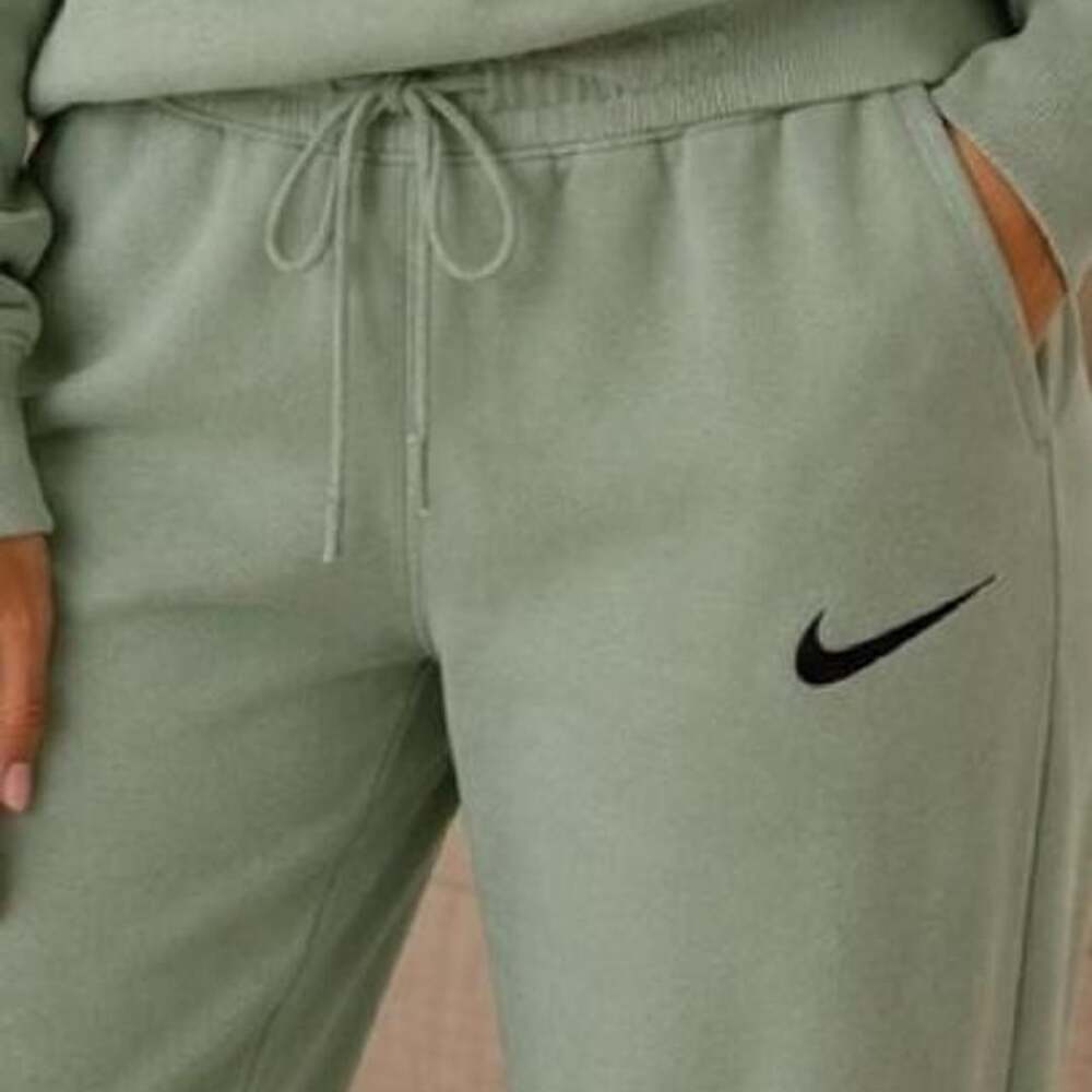 Nike Women's Sage Green Fleece Sweatpants Size M